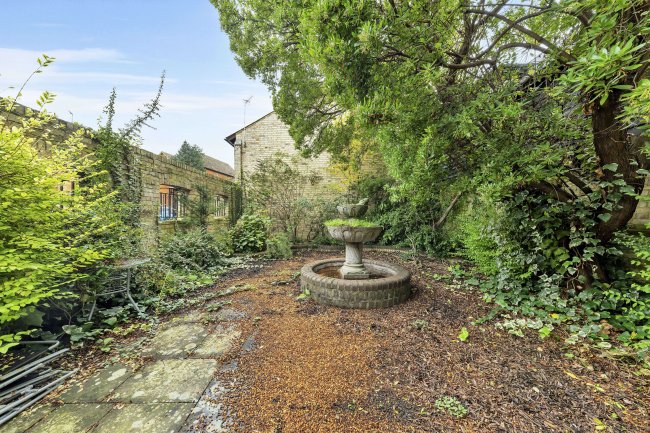 4 Kiln Yard, Baldock Street, Royston, SG8 5AY 7