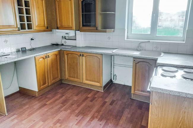 10 Northorpe, Dodworth, Barnsley, South Yorkshire S75 3PD 8