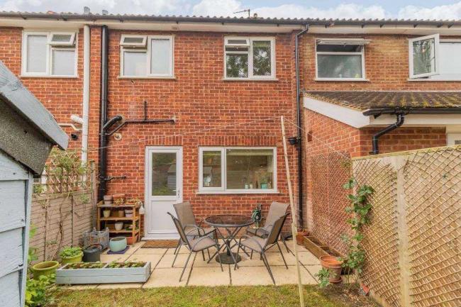 16 Marlborough Close, Littlemore, Oxford, Oxfordshire OX4 4PH 9