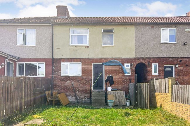 12 Becknoll Road, Brampton, Barnsley, South Yorkshire, S73 0XL 10