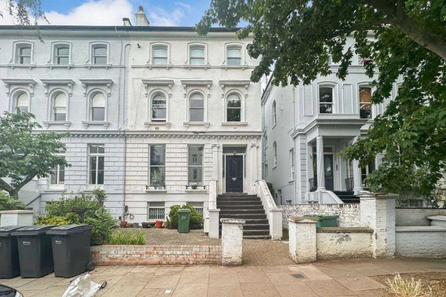 Basement Flat, 35 Priory Terrace, Kilburn, London, NW6 4DG 2