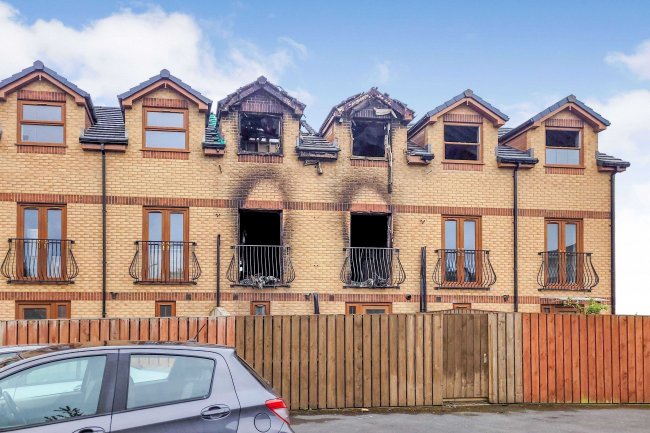 6 Primrose Road, Barrow-in-Furness, Cumbria, LA14 2UJ 7