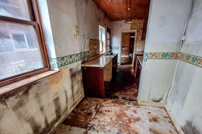 10 Broadholme Lane, Belper, Derbyshire, DE56 2JF 5