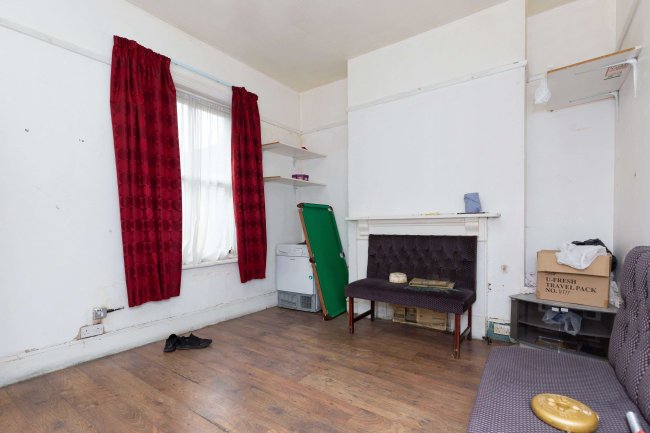 354 & 356 High Street, Rochester, Kent, ME1 1DJ 4