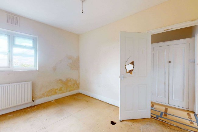 19 Nithdale Road, Plumstead, London, SE18 3PF 10