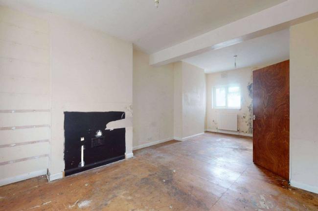 19 Nithdale Road, Plumstead, London, SE18 3PF 10