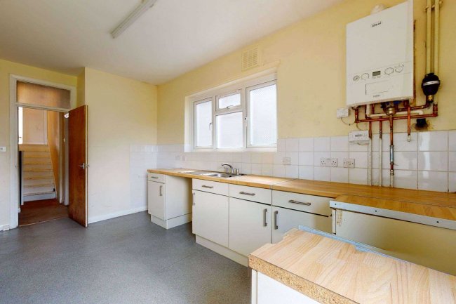 19 Nithdale Road, Plumstead, London, SE18 3PF 10