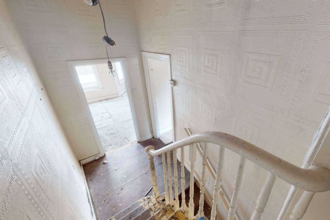 170B Leander Road, Streatham, London, SW2 2LL 10