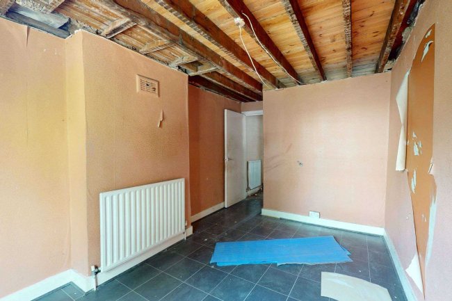 170B Leander Road, Streatham, London, SW2 2LL 10