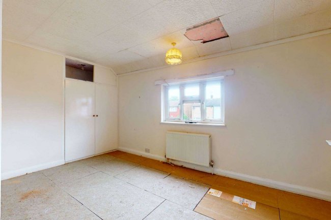 11 Lovel Avenue, Welling, Kent, DA16 3JQ 1