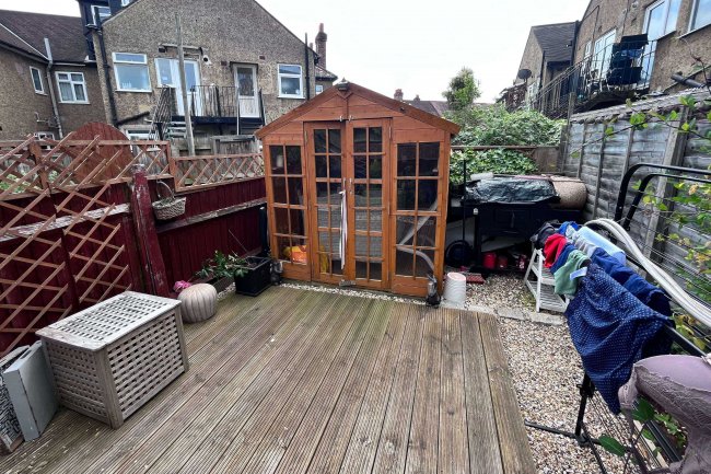 24 Kimble Road, Colliers Wood, London, SW19 2AS 2