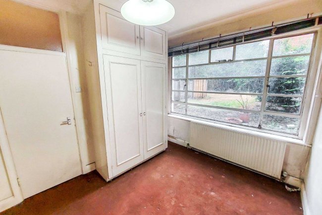 Flat 6, 859 Garratt Lane, Tooting, London, SW17 0LX 6