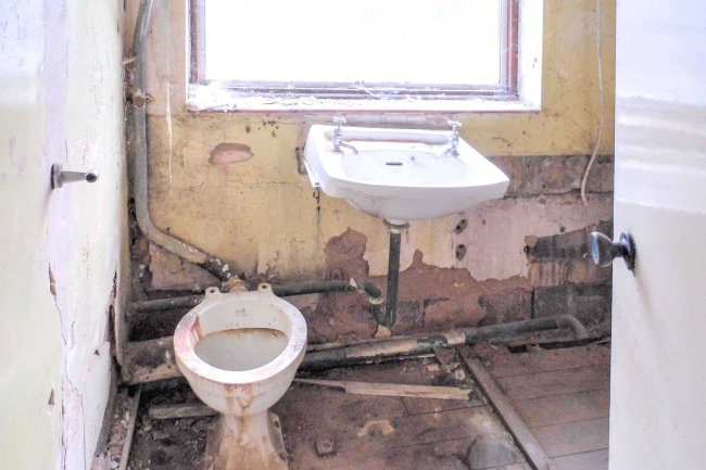 129 Meadfoot Road, Coventry, West Midlands, CV3 3DR 7