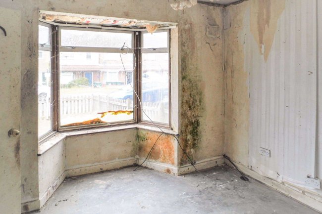 129 Meadfoot Road, Coventry, West Midlands, CV3 3DR 7