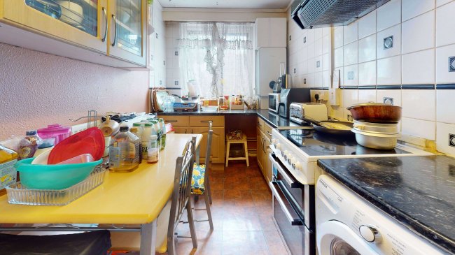 Flat 1 Hornchurch, Gloucester Road, Tottenham, London, N17 6LR 10