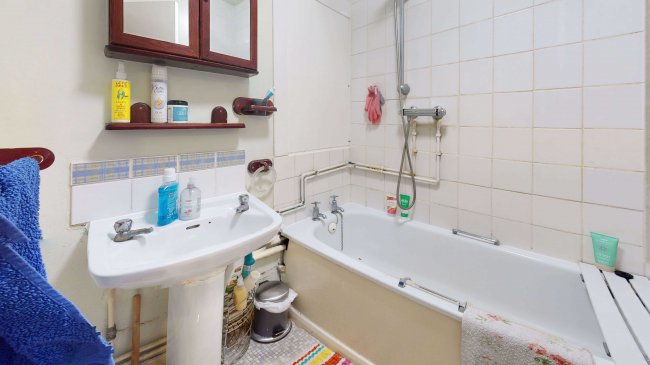 Flat 1 Hornchurch, Gloucester Road, Tottenham, London, N17 6LR 10