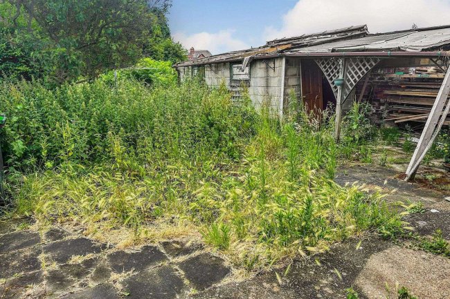 4 Edward Street, Kirkby-in-Ashfield, Nottingham, Nottinghamshire, NG17 7JP 5