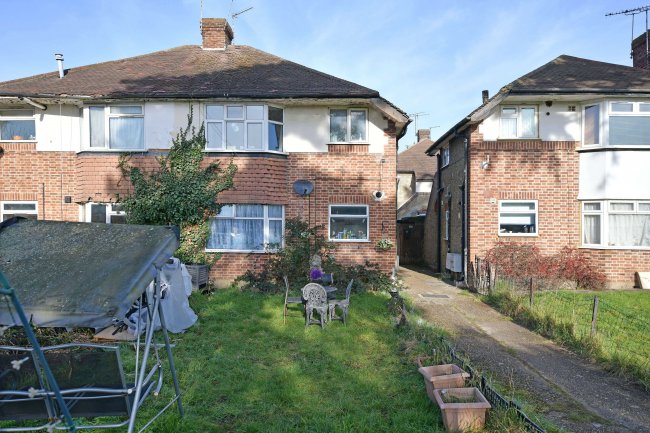 238A Staines Road, Feltham, Middlesex, TW14 9HG 9