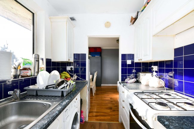 238A Staines Road, Feltham, Middlesex, TW14 9HG 9