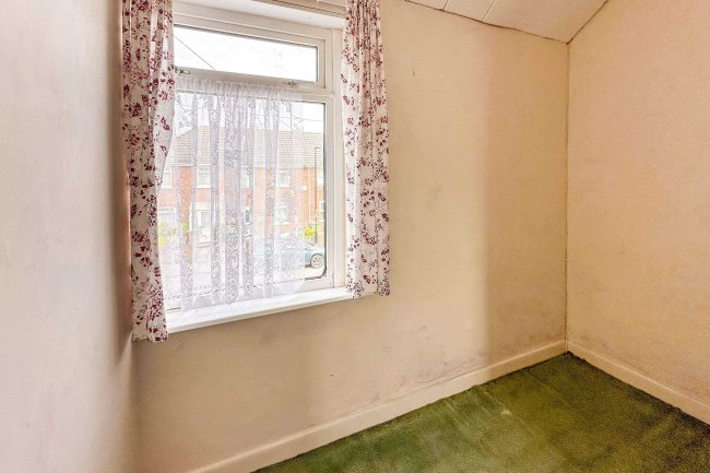 184 Ludlow Road, Southampton, Hampshire, SO19 2EN 3