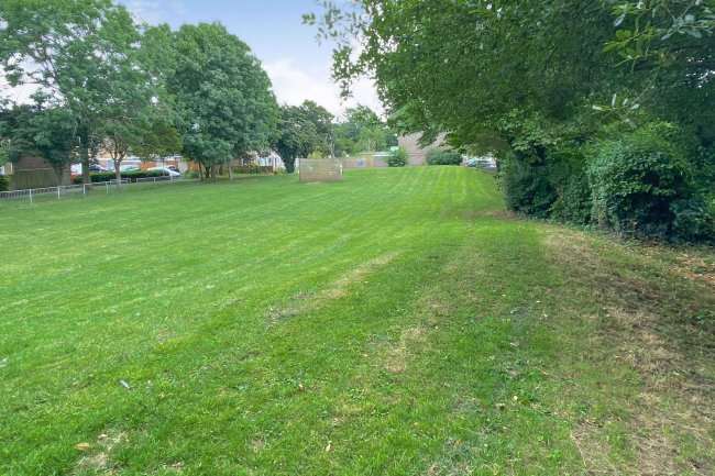 Land between 128-130 White Edge Moor, Swindon, Wiltshire, SN3 6LY 3