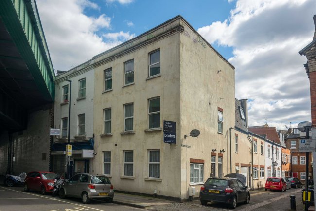 12 Loveridge Mews, London, NW6 2DP 2