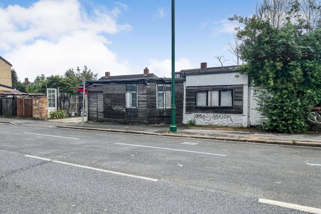 58 West Barnes Lane, New Malden KT3 4PS 7