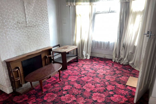 638 Anlaby Road, Hull, HU3 6UU 7