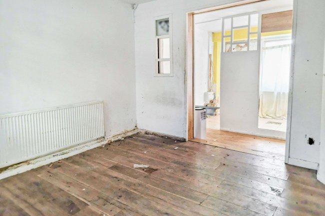 248 Mersham Road, Thornton Heath, Surrey, CR7 8NR 9