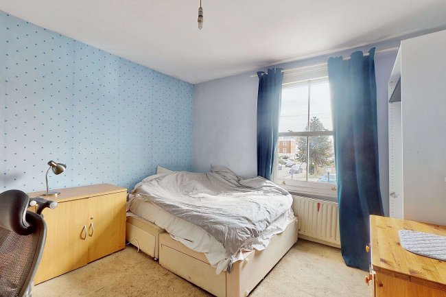 17 Worple Road, Isleworth TW7 7AZ 1