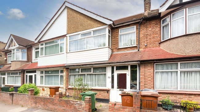 72 Billet Road, Walthamstow, London, E17 5DN 6