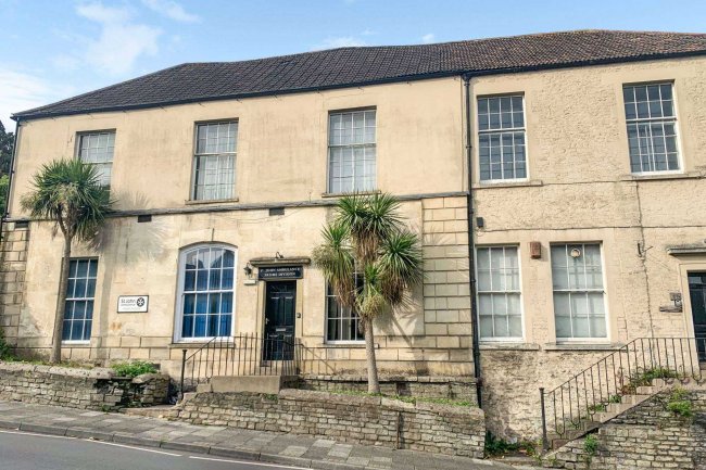 Church Hill House, 17 Bath Street, Frome, Somerset  BA11 1DN 10