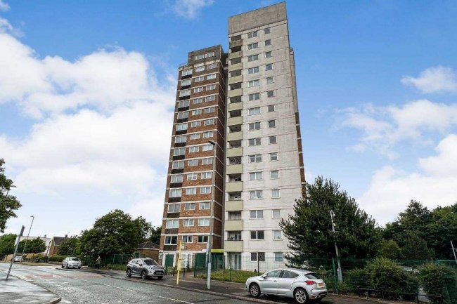 Flat 52 Beech Rise, Liverpool, L33 8WY
 7