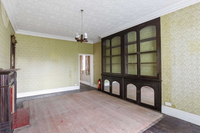 Elm Villa, 49 London Road, Cheltenham, GL52 6HE 5