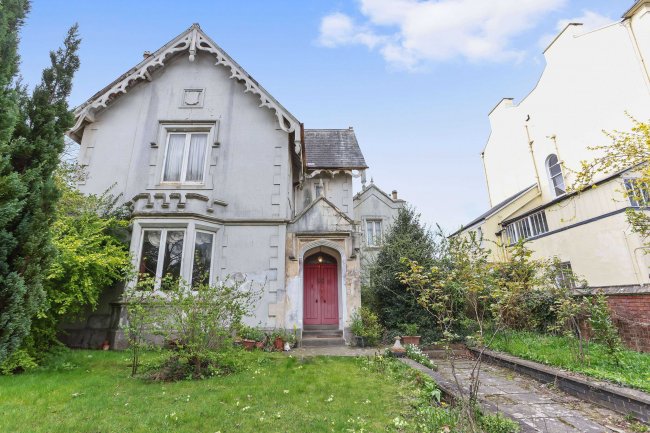 Elm Villa, 49 London Road, Cheltenham, GL52 6HE 5