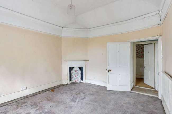 Elm Villa, 49 London Road, Cheltenham, GL52 6HE 5