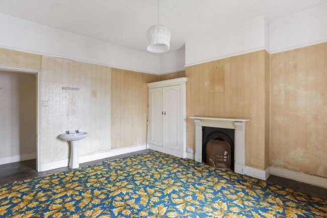 Elm Villa, 49 London Road, Cheltenham, GL52 6HE 5