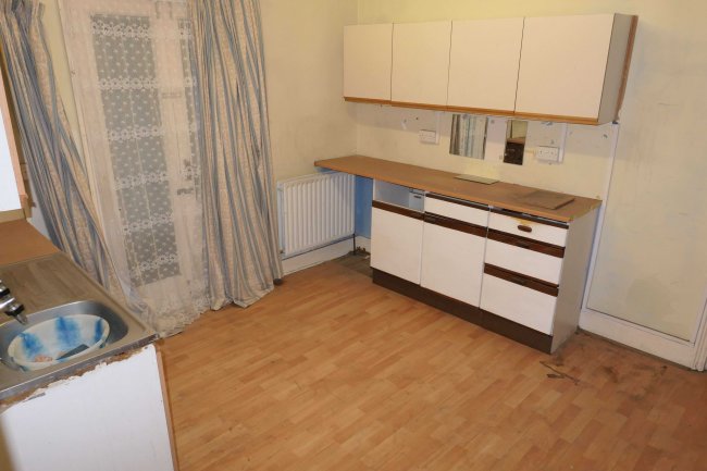 165 & 167 Replingham Road, Southfields, London SW18 5LY 3