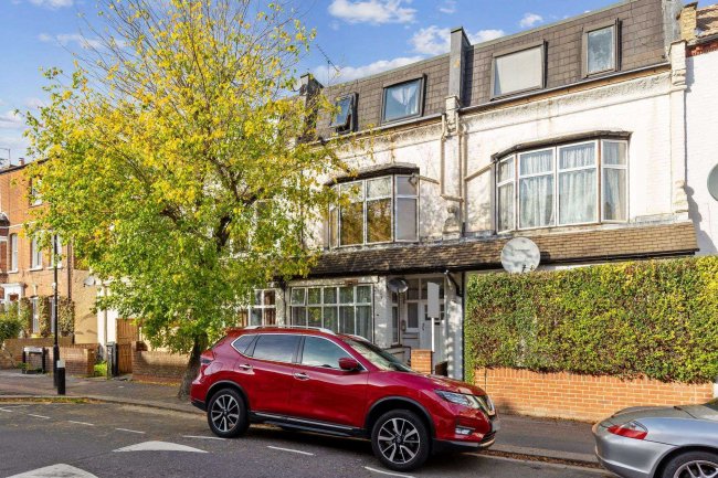 Flat 8, 77a Hampden Road, Hornsey, London, N8 0HU 1