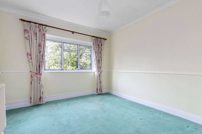 Flat 8, 77a Hampden Road, Hornsey, London, N8 0HU 1