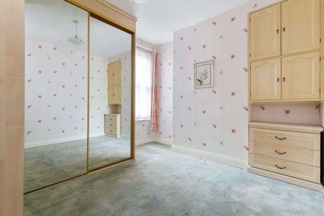 Flat 8, 77a Hampden Road, Hornsey, London, N8 0HU 1