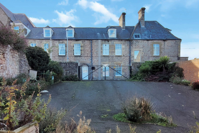 8 Tweed Street, Berwick-upon-Tweed, Northumberland TD15 1NG 1