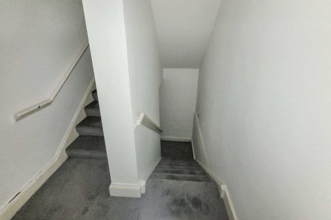 46 Connaught Road, London NW10 9AG 2