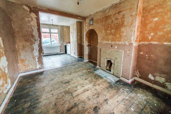 17 Dunster Street, Northampton, NN1 3LB 5