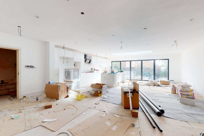 10 Kenilworth Road, Ashford, TW15 3EL 5