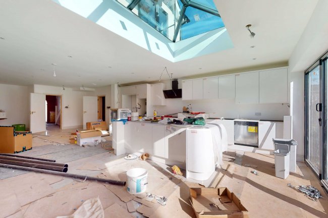 10 Kenilworth Road, Ashford, TW15 3EL 5