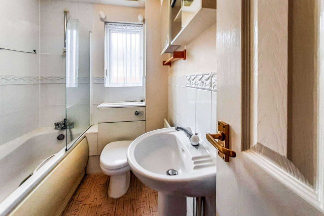 1 Castle Bolton, Langney, Eastbourne, BN23 8NU 6