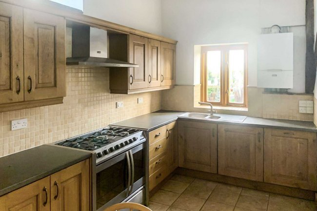 The Old Barn, The Hurst, Cleobury Mortimer, Shropshire, DY14 8EG
 6