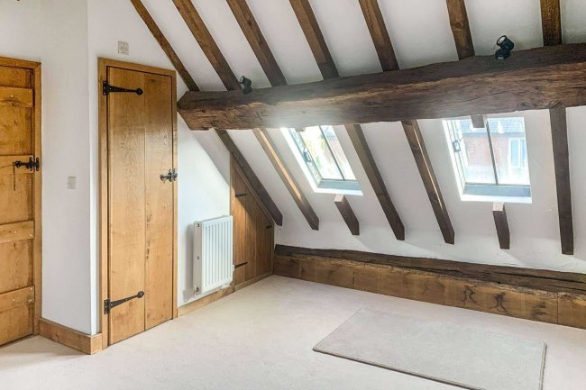 The Old Barn, The Hurst, Cleobury Mortimer, Shropshire, DY14 8EG
 6