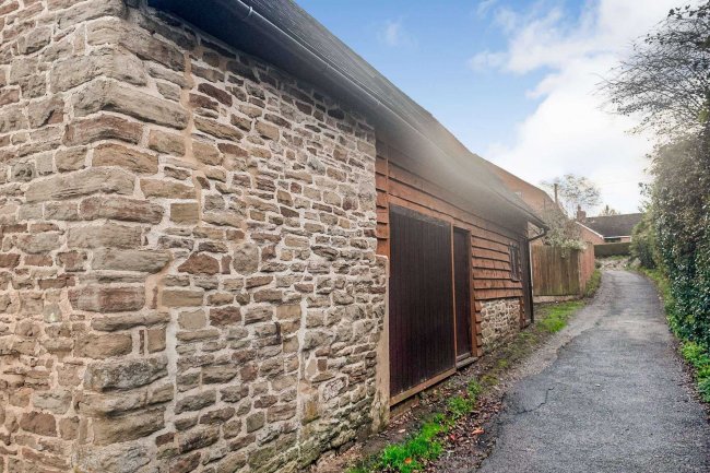 The Old Barn, The Hurst, Cleobury Mortimer, Shropshire, DY14 8EG
 6
